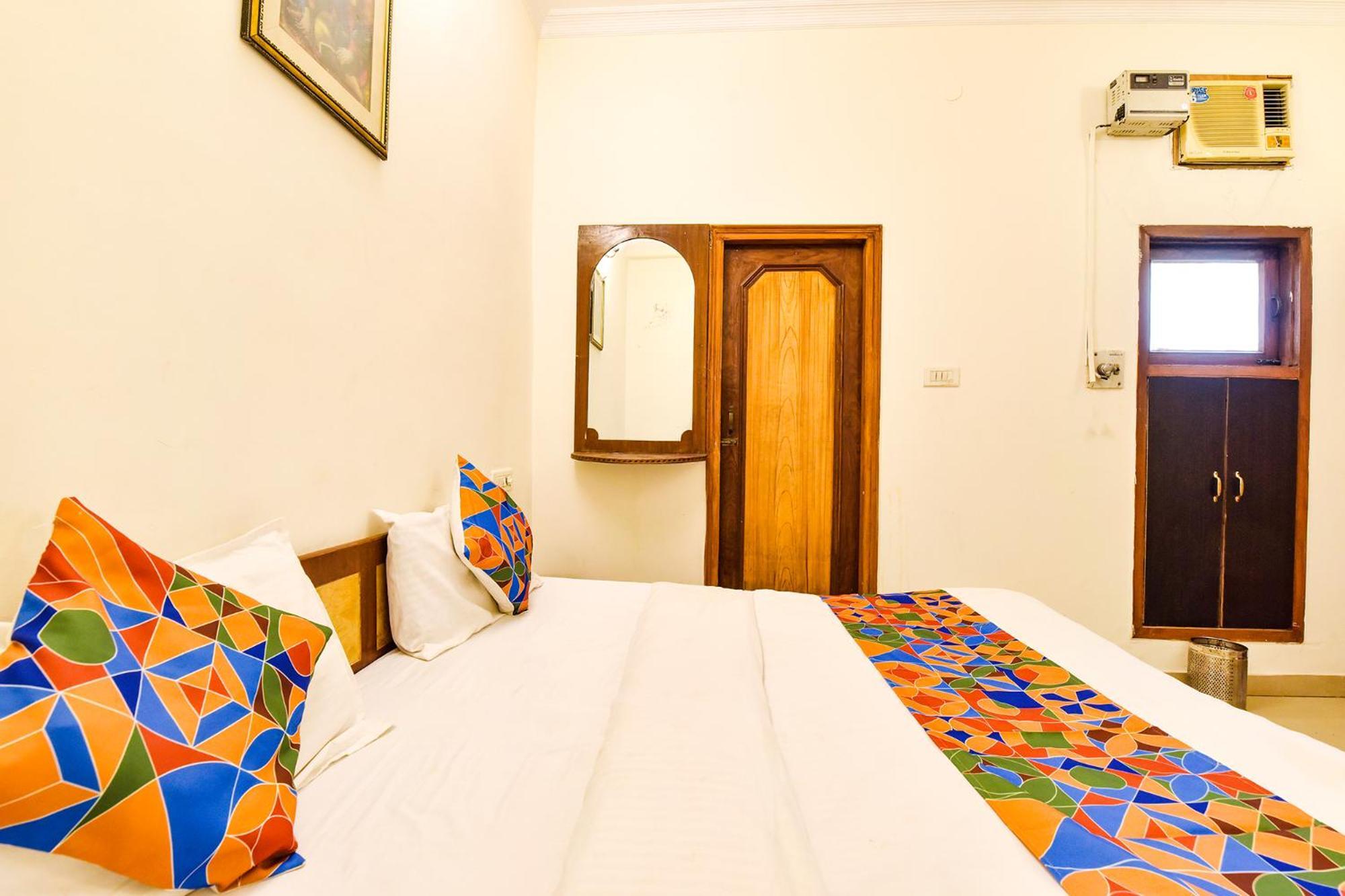 הרידוואר Fabhotel Basera מראה חיצוני תמונה