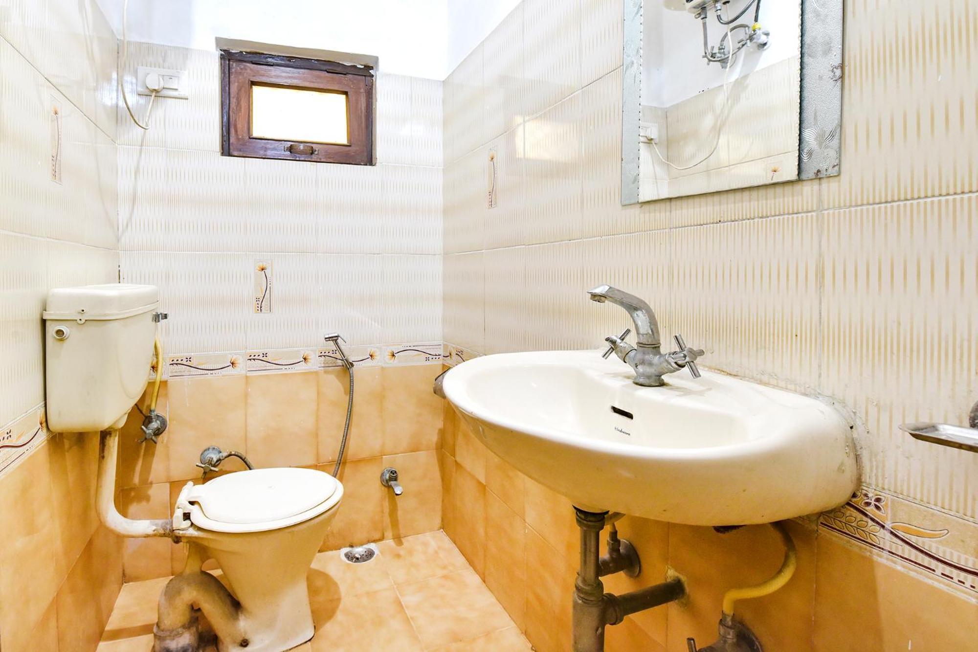 הרידוואר Fabhotel Basera מראה חיצוני תמונה